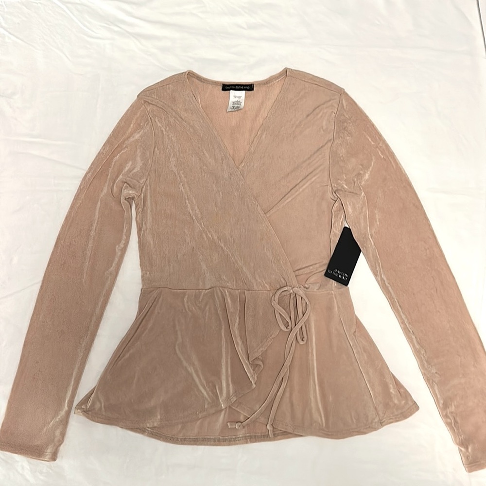 Caution to The Wind Wraparound Look Nude Cream Top size L